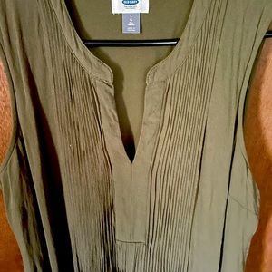 Army green pleated front Old Navy dress